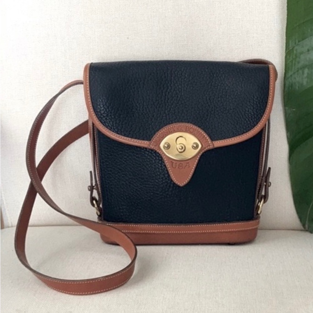 Vintage Dooney & Bourke Cavalry Spectator Crossbody